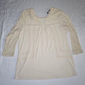 Cable And Gauge Top Womens Large Cream Lace Sleeves